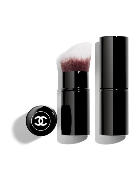 chanel foundation brush pinceau fond de teint|chanel foundation brush.